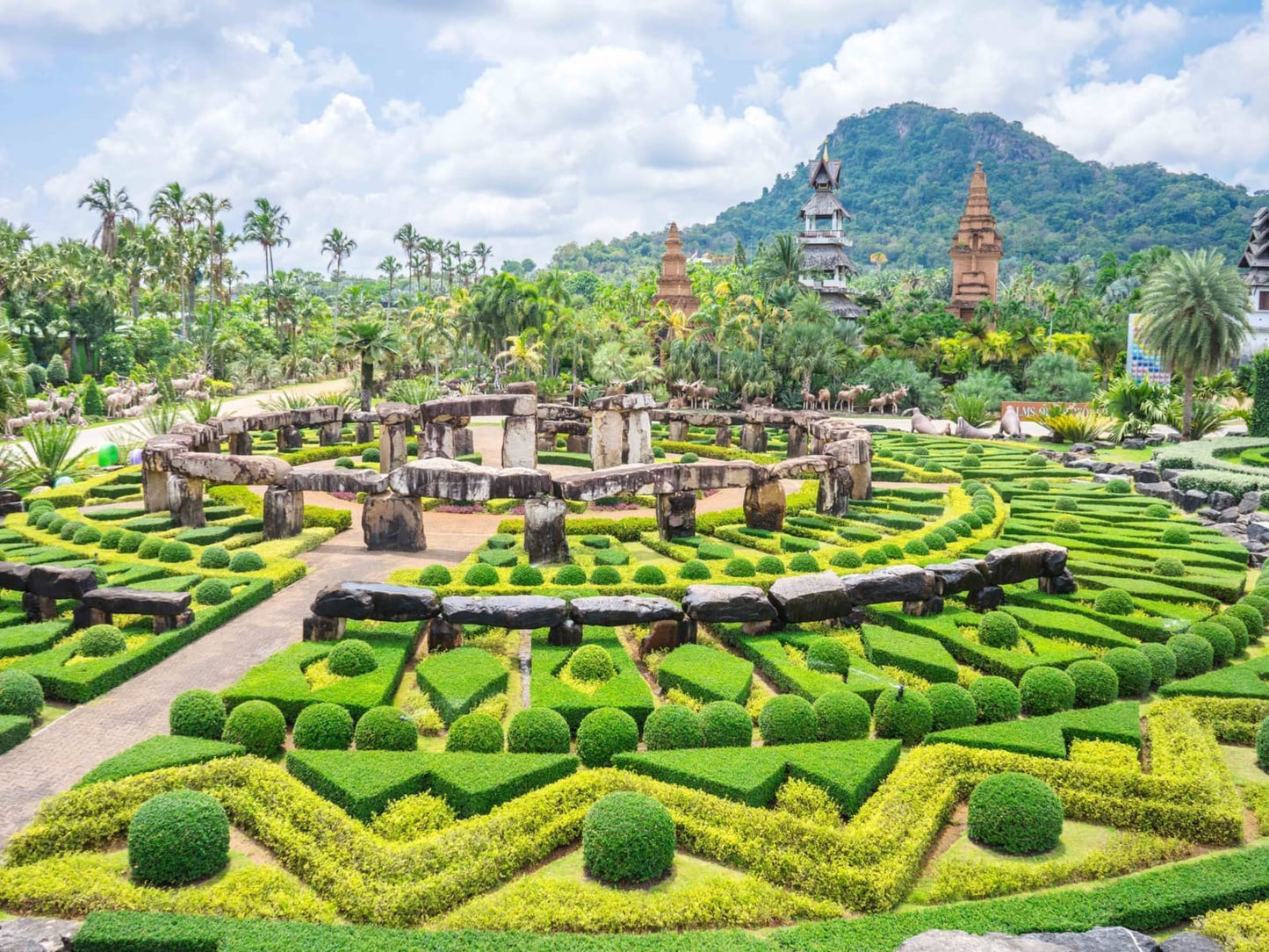 Nong Nooch Tropical Garden Ticket & Transfer: Thai Cultural & Elephant Show Experience