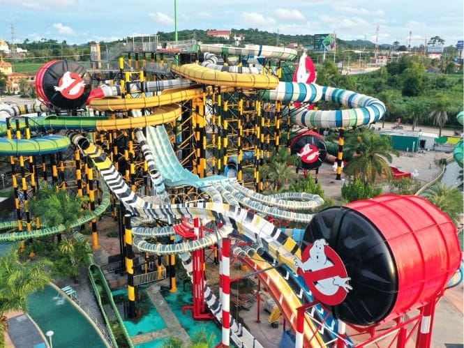 Columbia Pictures Aquaverse Ticket & Transfer: Hollywood Water Park Adventure from Pattaya